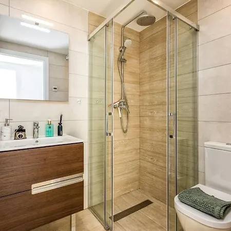 Palm - Luxury Family With Pool Holiday home Fuengirola
